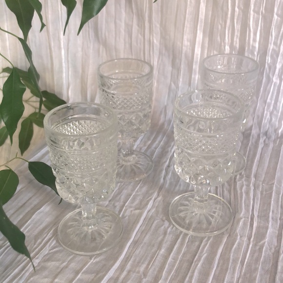unbranded Other - Vintage clear cut crystal glass set 4 small champagne glasses used for propogate